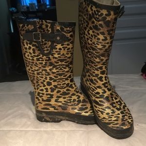 Cheetah rain boots